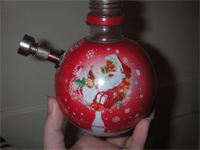One for Jay Leno: Customs Agents Seize 316,000 Bongs Disguised as Christmas Ornaments at Long Beach Port