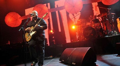 Pixies, Peforming Doolittle @ Hollywood Palladium, November 4, 2009