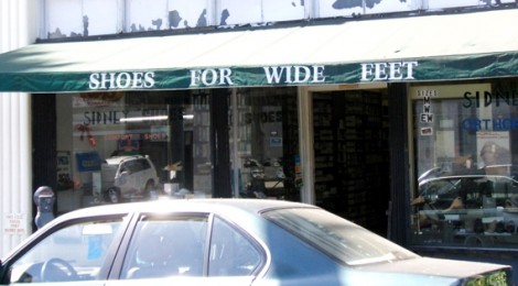 Sign Waves: Shoes For Wide Feet