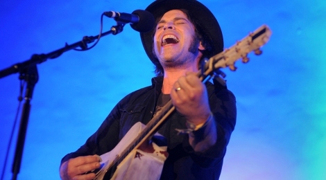 Photos: Gaz Coombes @ Masonic Lodge at Hollywood Forever, April 2, 2016
